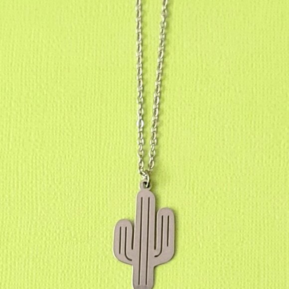 CACTUS Stainless Steel Charm Chain Necklace 18" Arizona Western Cowgirl - Picture 6 of 12